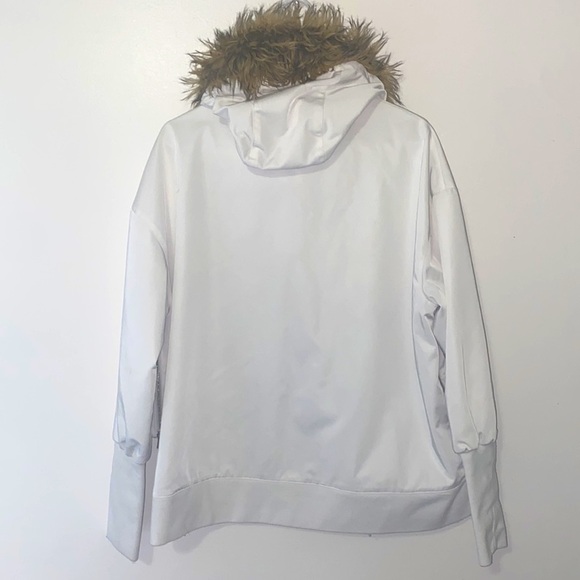 KF/KaufmanFranco Collective White Cropped Faux Fur Hood Jacket - Picture 7 of 11
